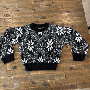 Vintage 80s 90s Nordic Ski Tow Away Zone Kids Sweater Snowflake Black & White 7